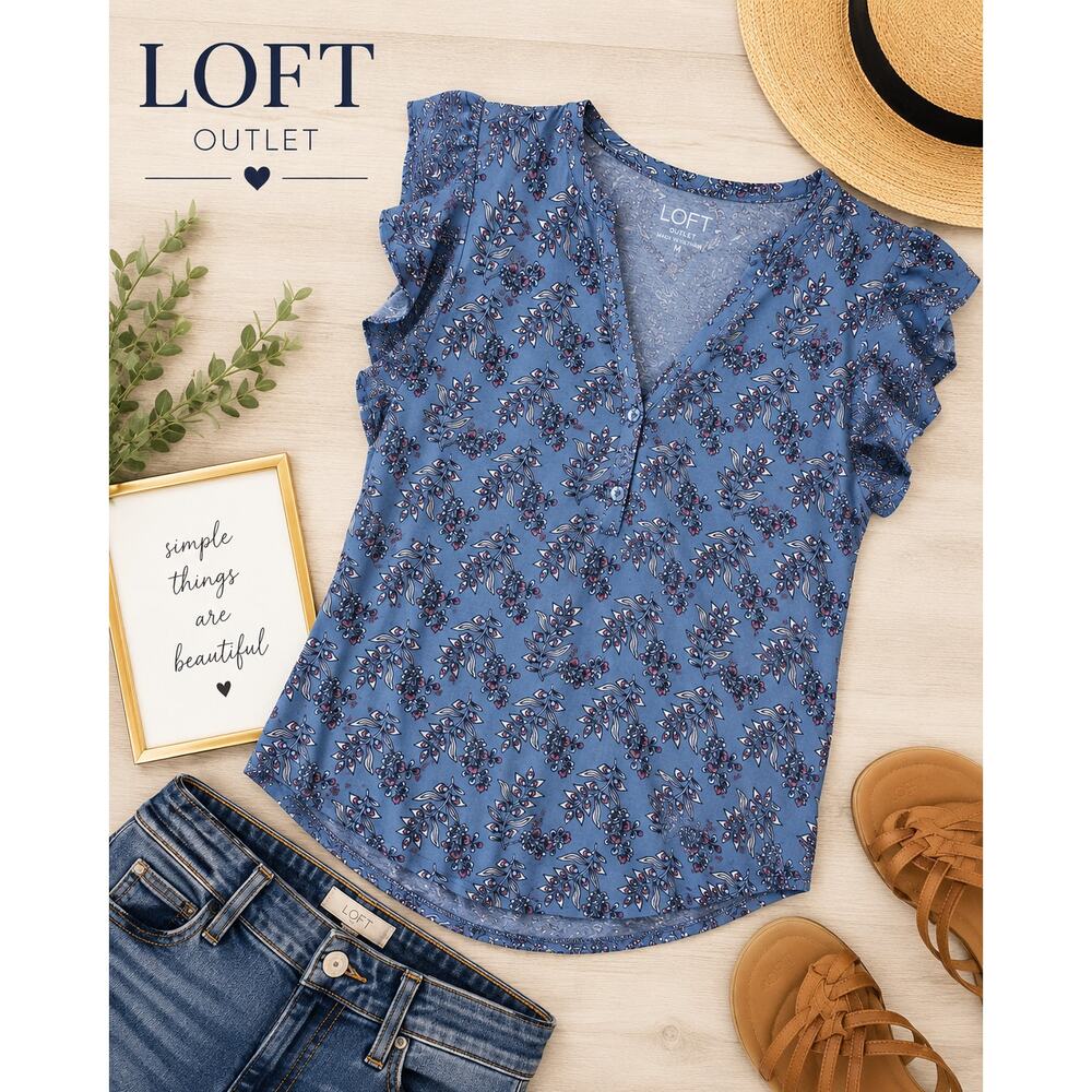 LOFT Outlet Blue Floral Flutter Sleeve Top Size Medium